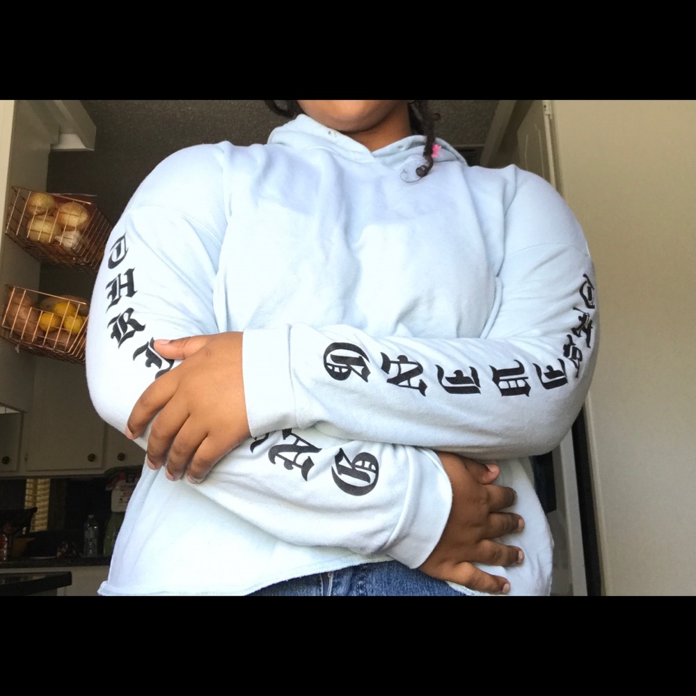 light blue sweater from forever 21